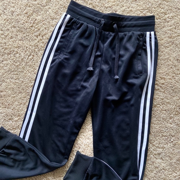 NWOT Joggers - Picture 3 of 5